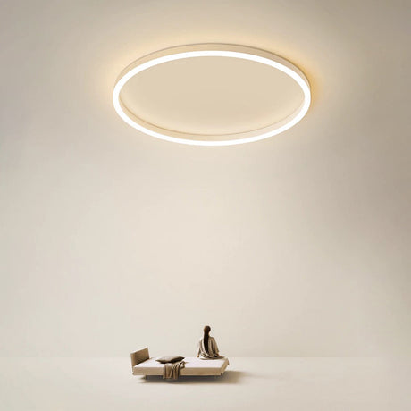 ArishaBeam – Elegant Metal LED Ceiling Lamp