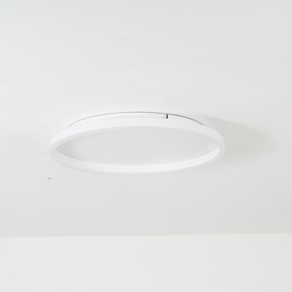 ArishaBeam – Elegant Metal LED Ceiling Lamp