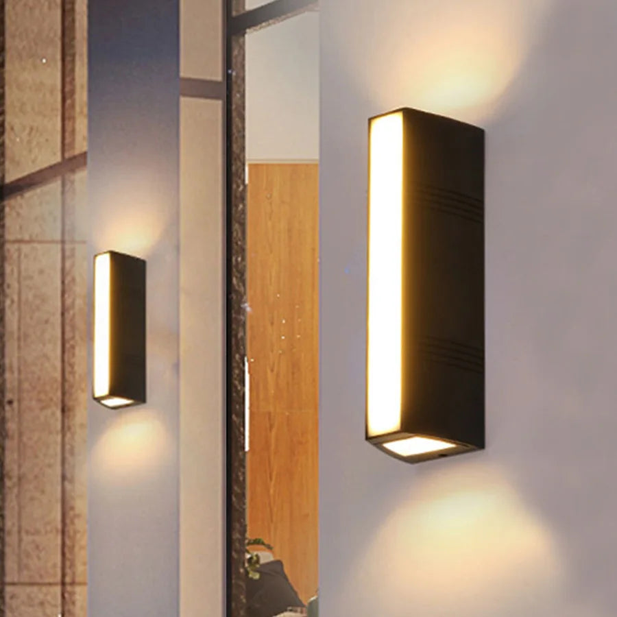 TerraceBeam - Outdoor LED Wall Lamp