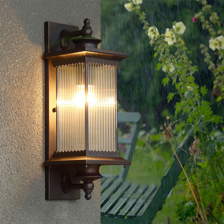 Vintage Black Outdoor Wall Lantern - Classic Rectangular Design for Gardens