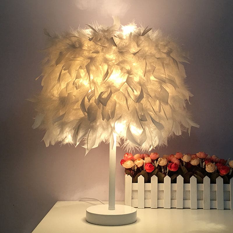 VelvetGlow - Feather Globe Accent Lamp