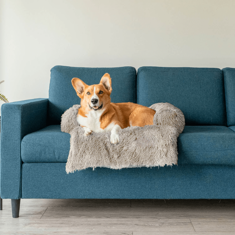 Water-Repellent Dog Bed Protector with Soft Vegan Fur – Non-Slip, Comfortable, Suitable for All Dog Sizes
