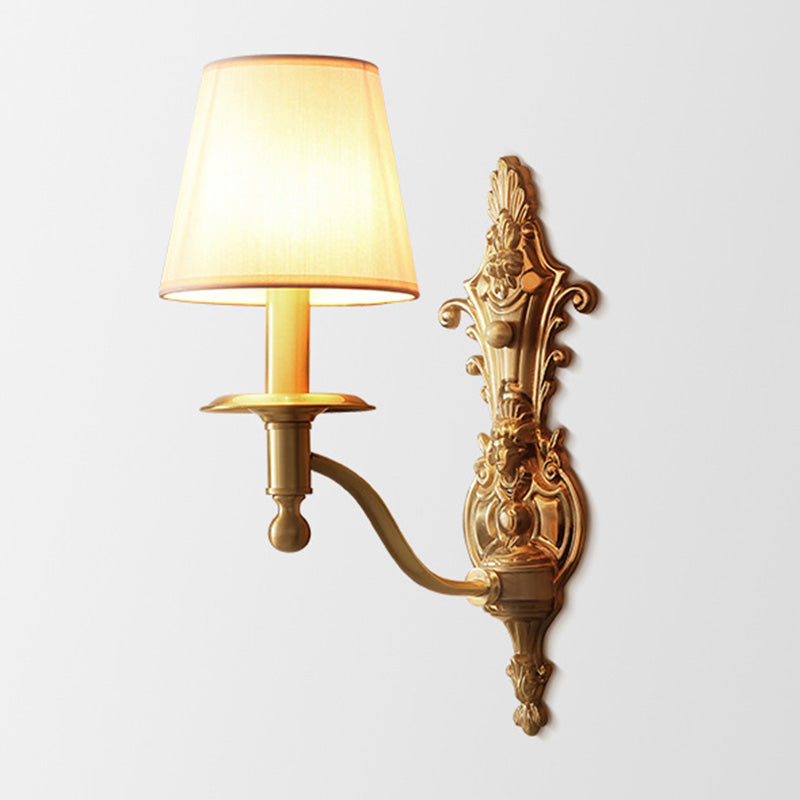 WarmCopper – Sleek Copper Wall Lamp with Soft Light
