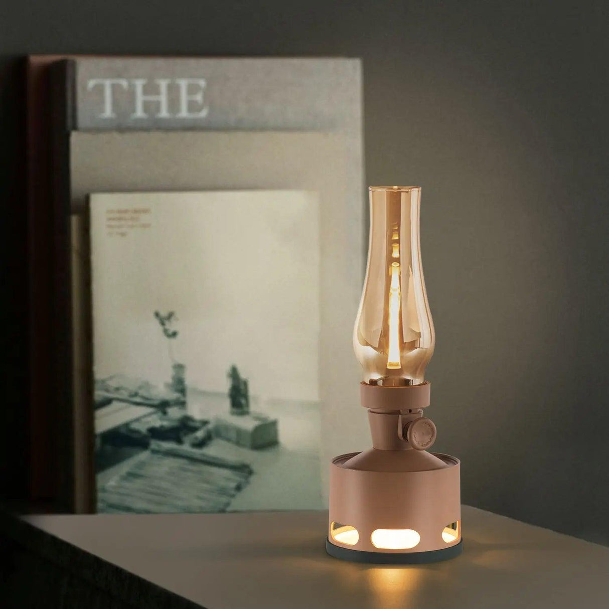 VintageShine – Elegant LED Lantern