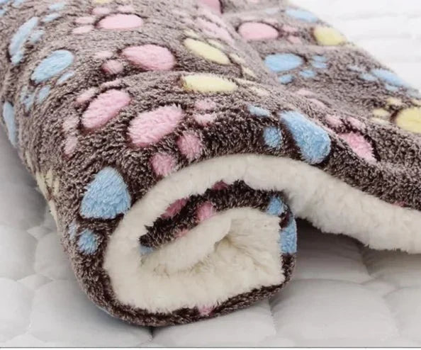 Ultra Soft Cat Blanket – Cozy Flannel Blanket with Cats, Hypoallergenic and Machine Washable, Perfect for All Cats