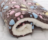 Ultra Soft Cat Blanket – Cozy Flannel Blanket with Cats, Hypoallergenic and Machine Washable, Perfect for All Cats