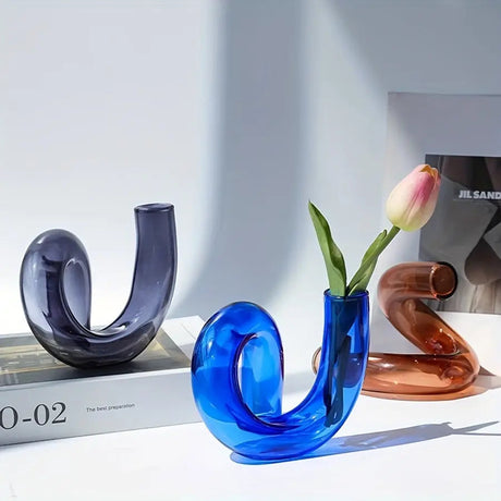 TimelessGlow - Pedestal Glass Vase
