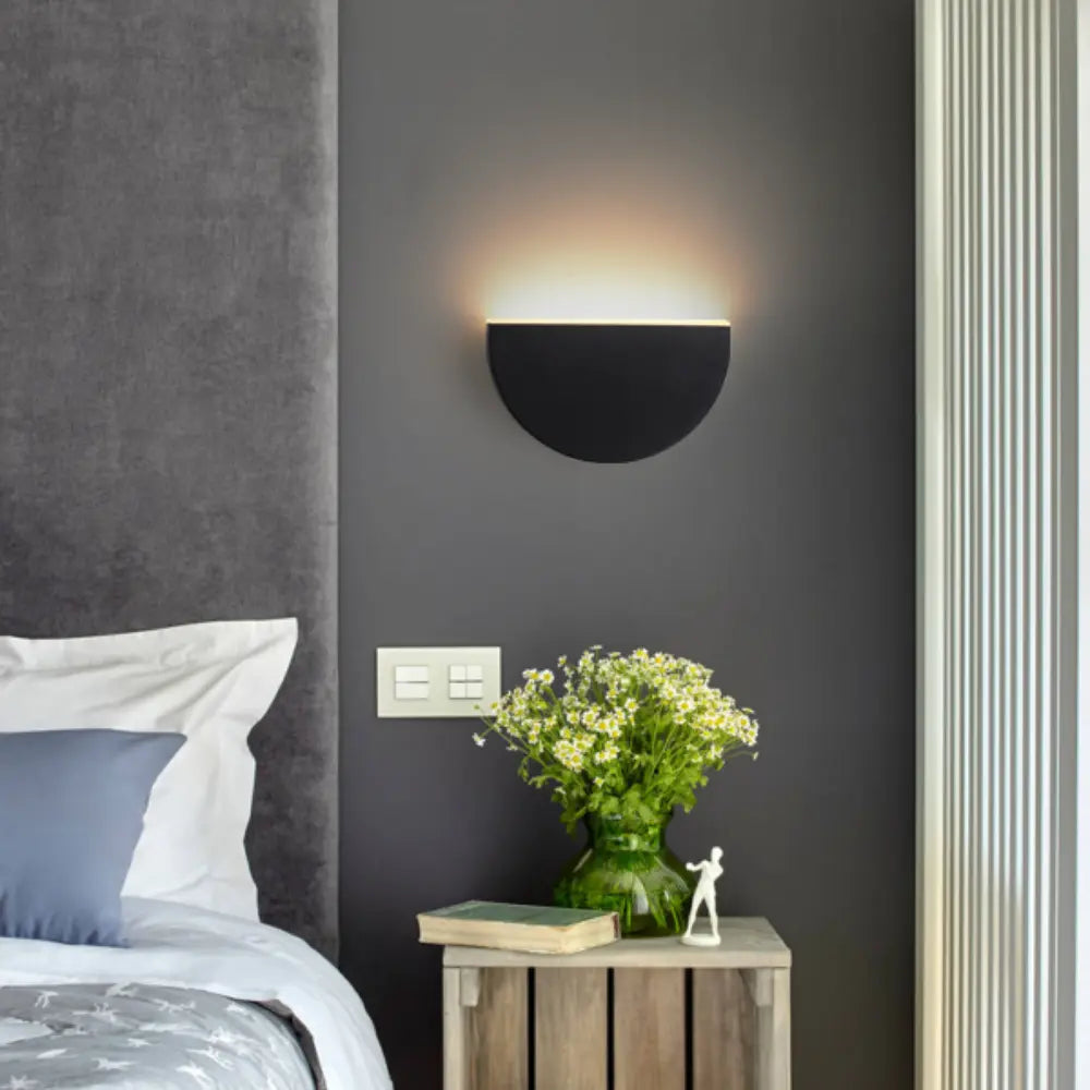 TideGlow - Chic Wall Lamp