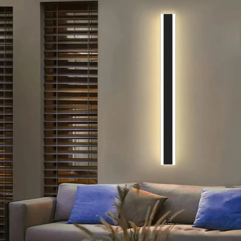 XiAura - Contemporary Glow for Sophisticated Spaces