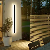 XiAura - Contemporary Glow for Sophisticated Spaces