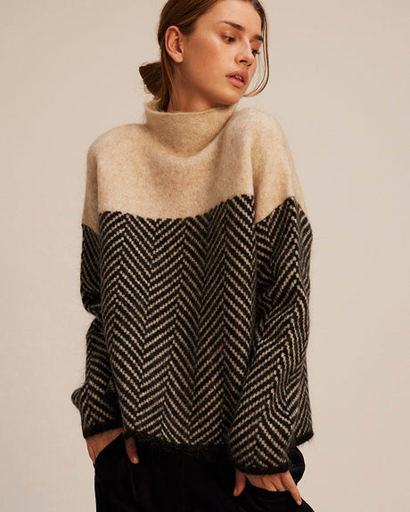 SnugLoom - Chic High-Neck Knitwear