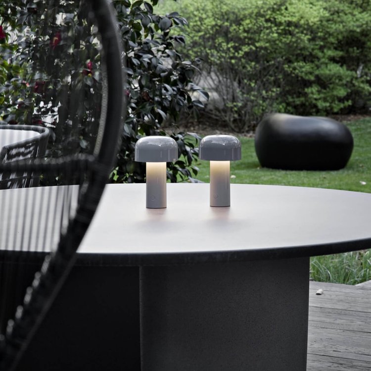 ShineDome - Stylish Curved Lighting