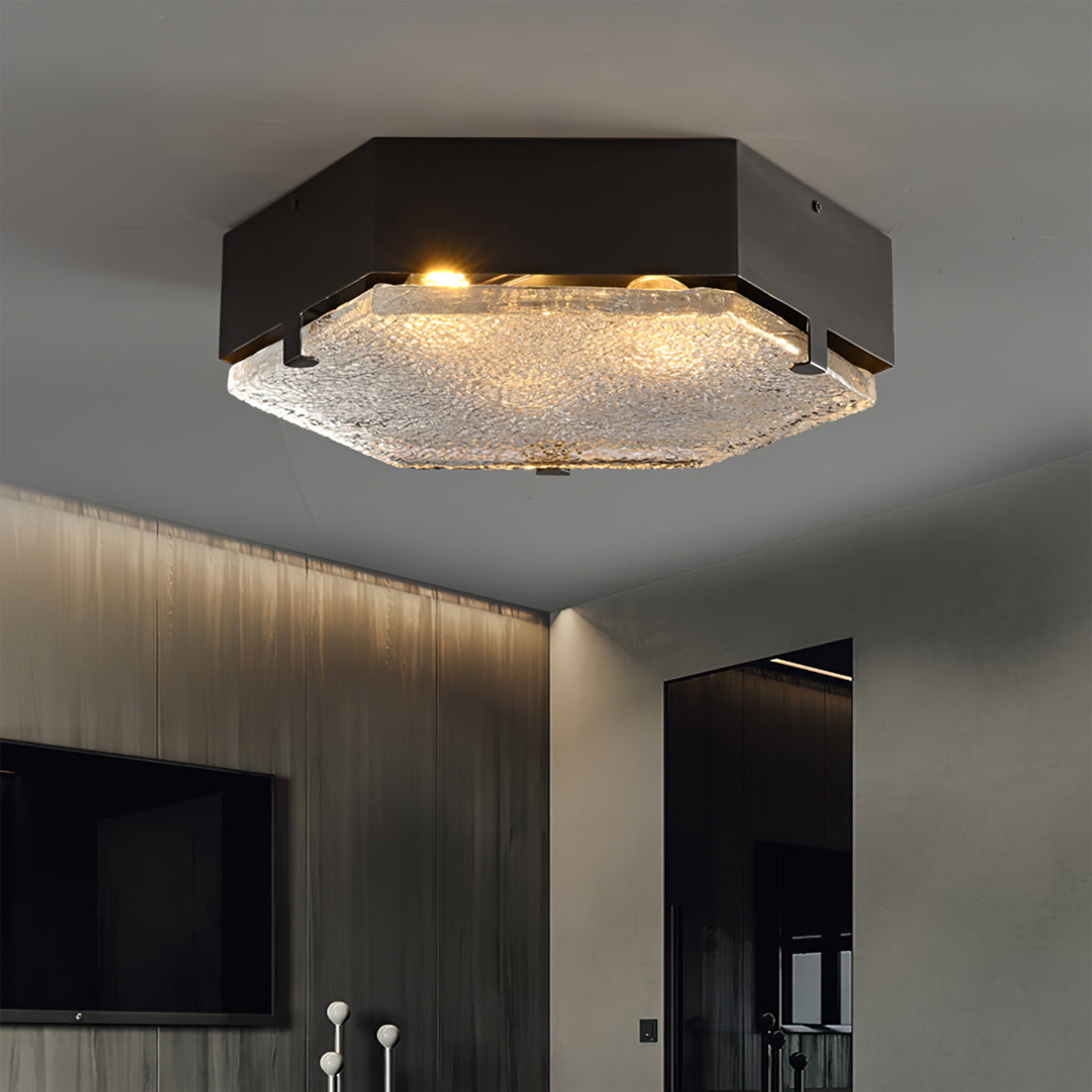 AntheronGlow - Classic Elegance Meets Modern Style