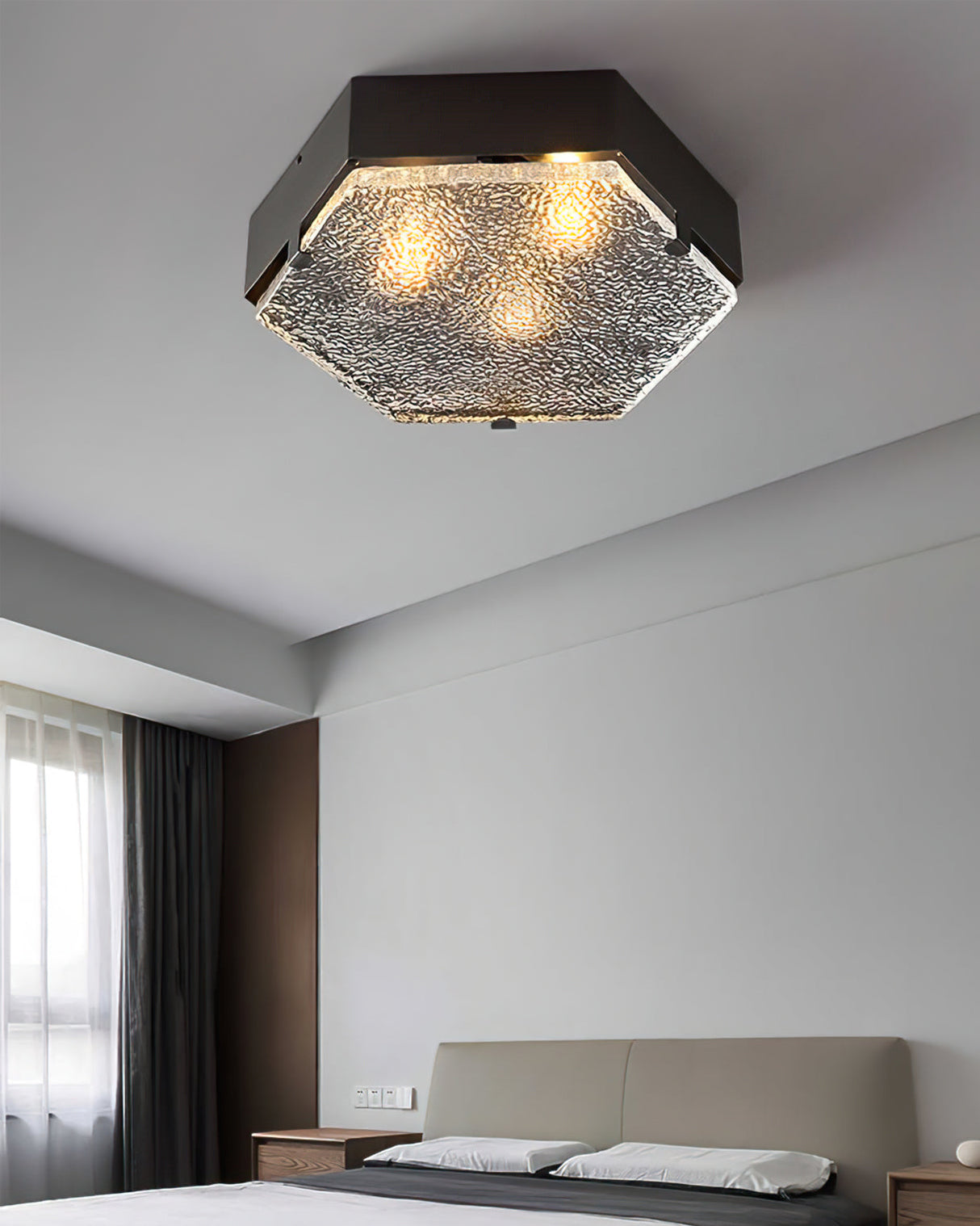 AntheronGlow - Classic Elegance Meets Modern Style
