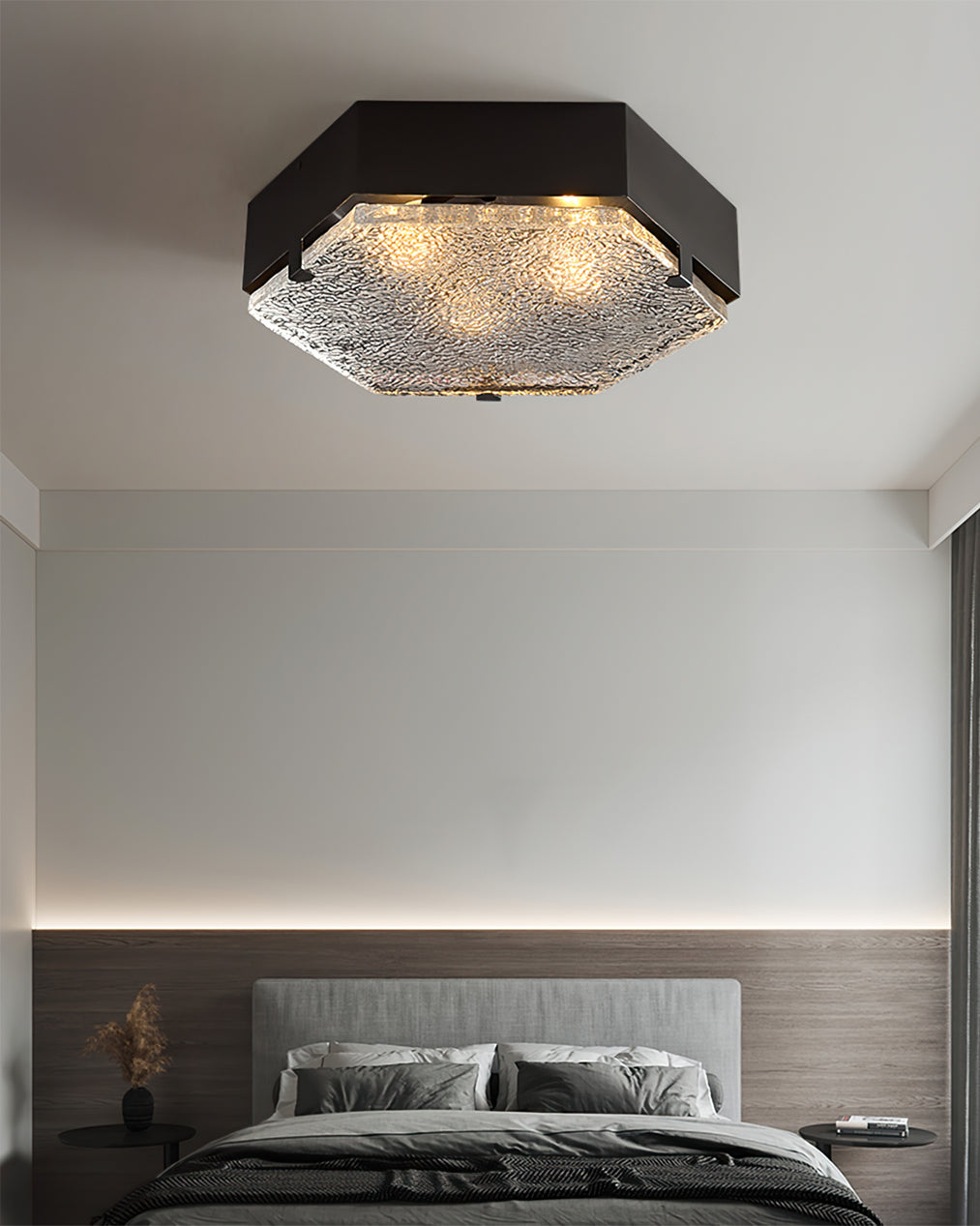 AntheronGlow - Classic Elegance Meets Modern Style