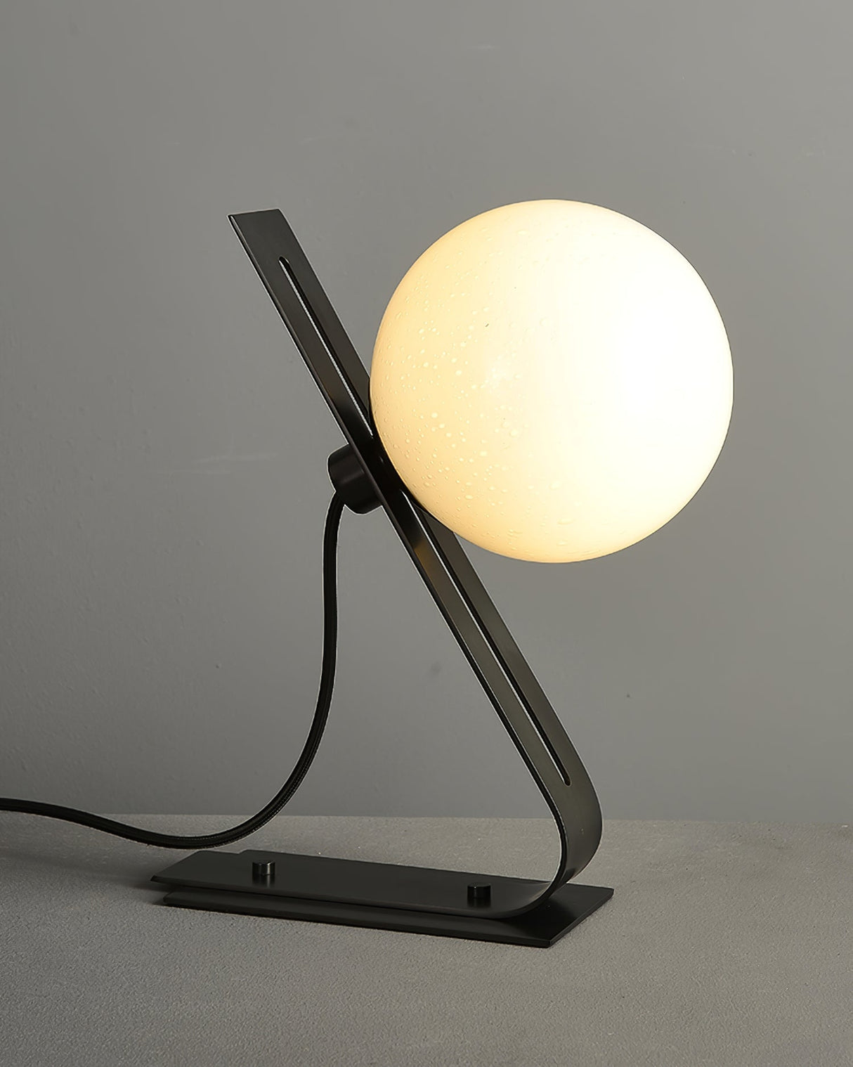 ArandelaGlow - Modern Desk Light