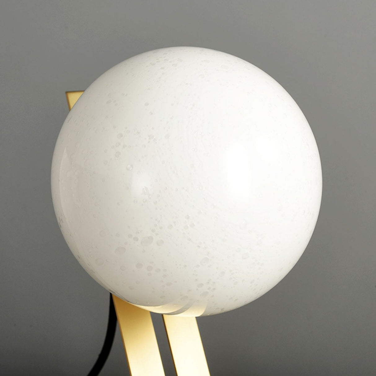 ArandelaGlow - Modern Desk Light