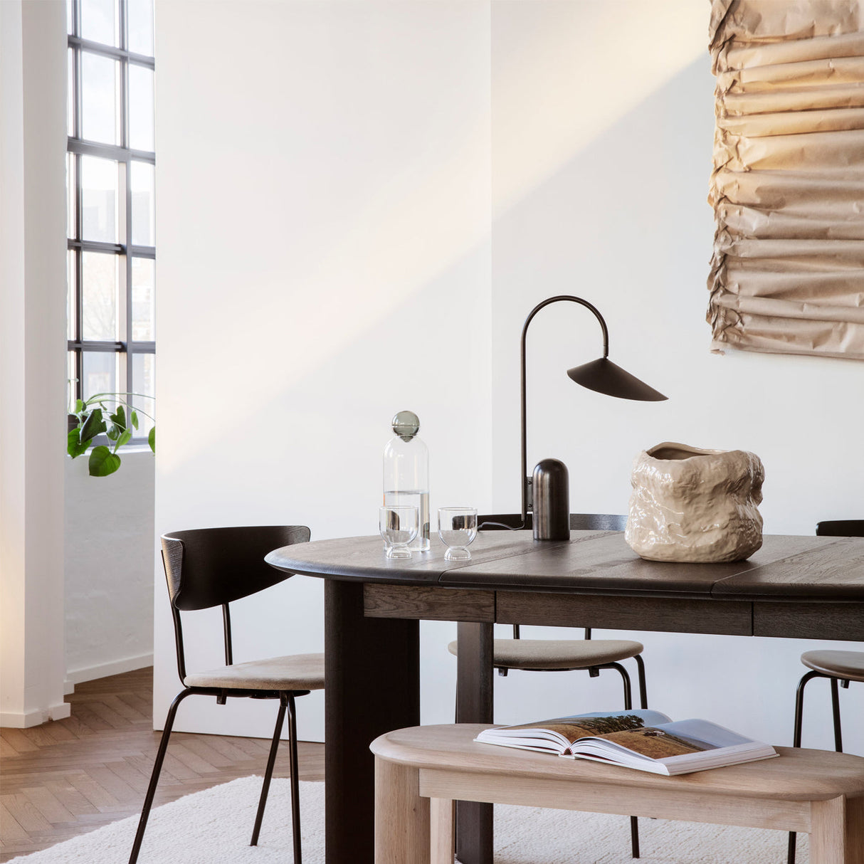 VerbaLume – Contemporary Adjustable Lighting Table Lamp