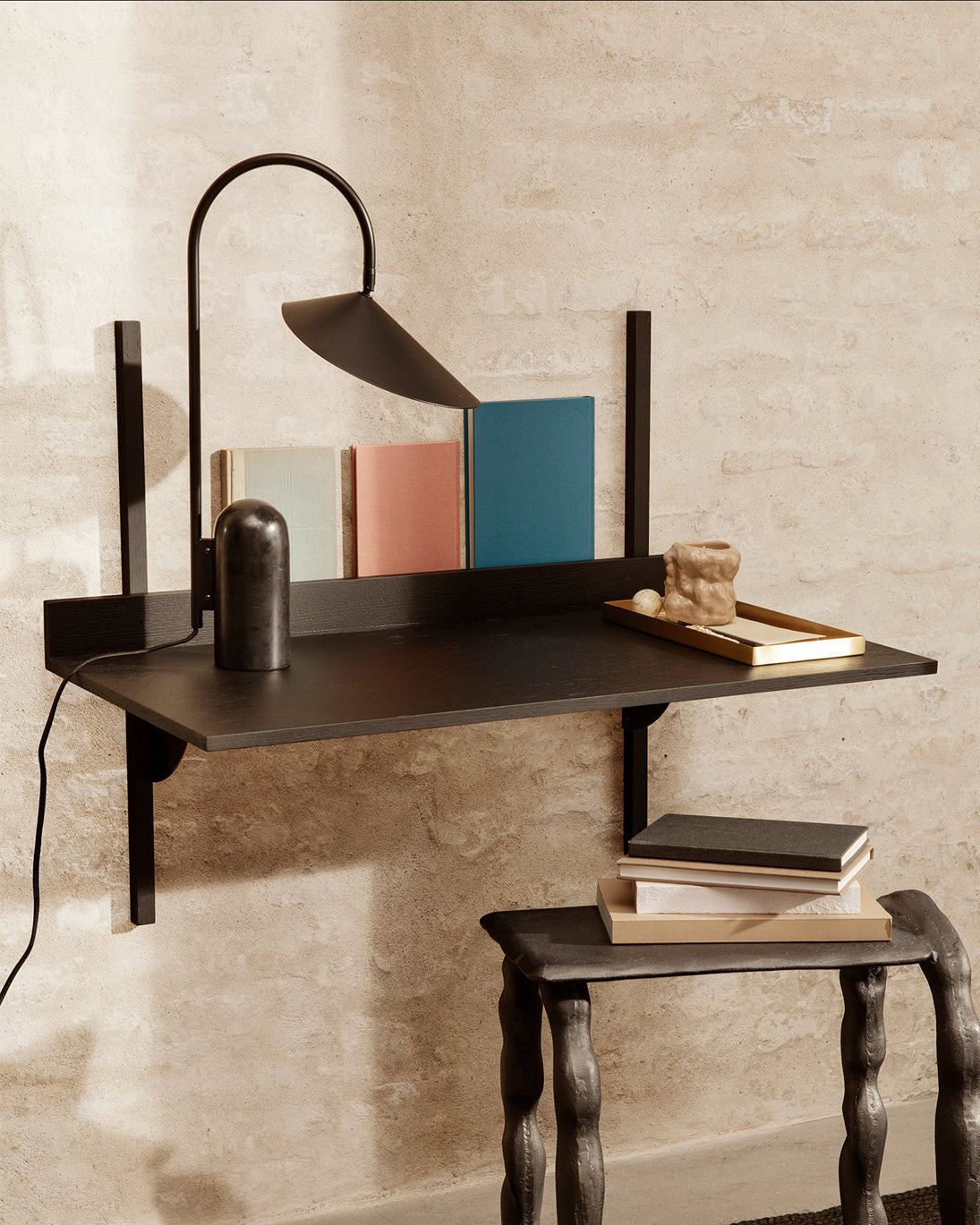 VerbaLume – Contemporary Adjustable Lighting Table Lamp