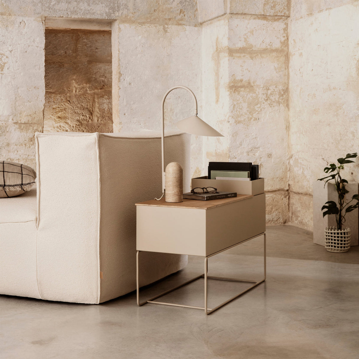 VerbaLume – Contemporary Adjustable Lighting Table Lamp
