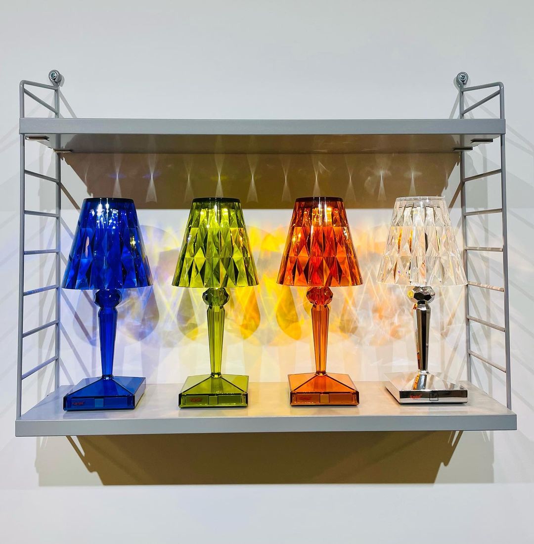 SparkleBeam - Modern LED Lamp with a Touch of Glamour