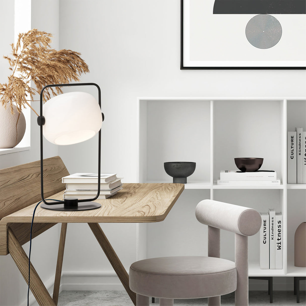 StreamGlow – Elegant Glass Table Lamp with Minimalist Design