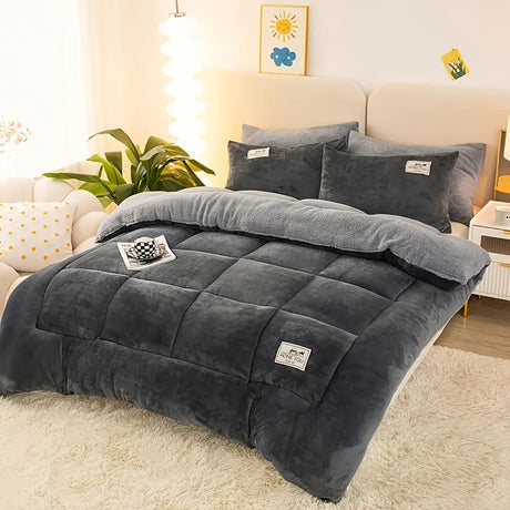 WarmNest - Luxury Soft Duvet