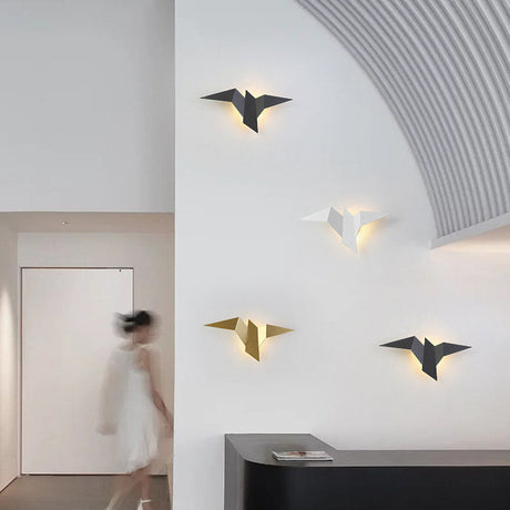 WingedBeam – Decorative Bird-Shaped Wall Light