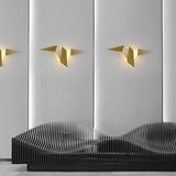 WingedBeam – Decorative Bird-Shaped Wall Light