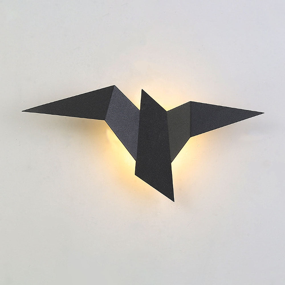 WingedBeam – Decorative Bird-Shaped Wall Light