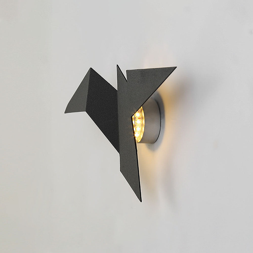 WingedBeam – Decorative Bird-Shaped Wall Light
