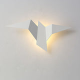 WingedBeam – Decorative Bird-Shaped Wall Light