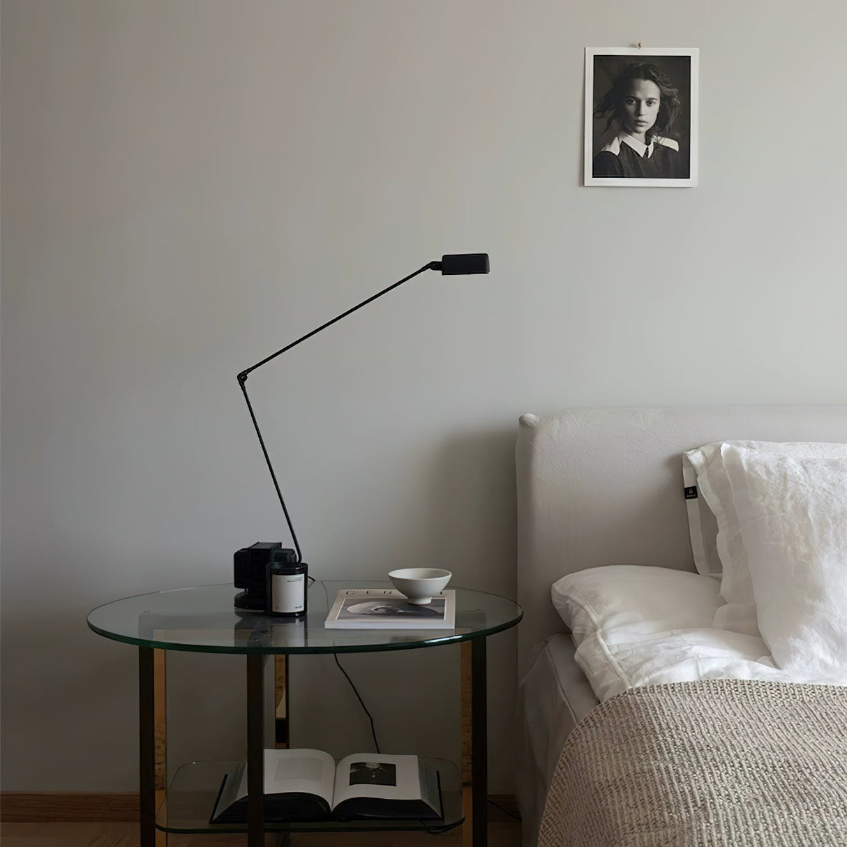 ZalenaShine - Modern Table Light