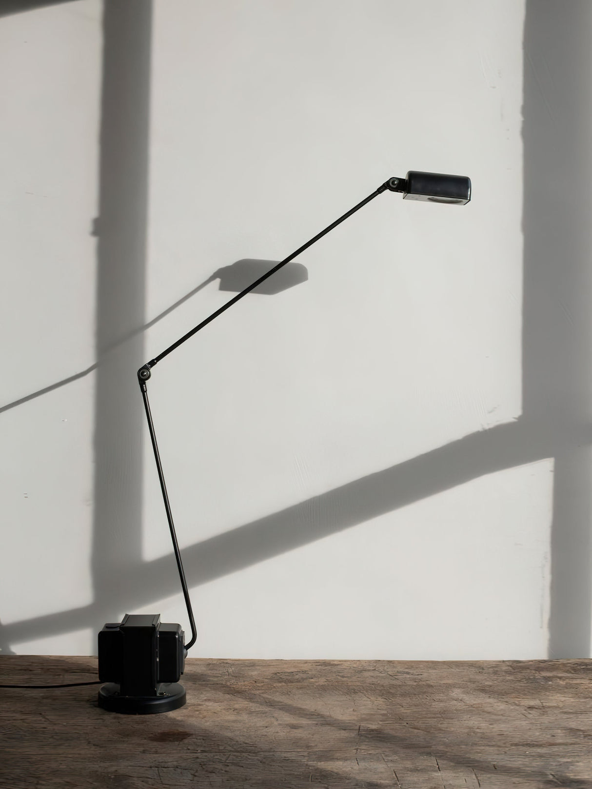 ZalenaShine - Modern Table Light