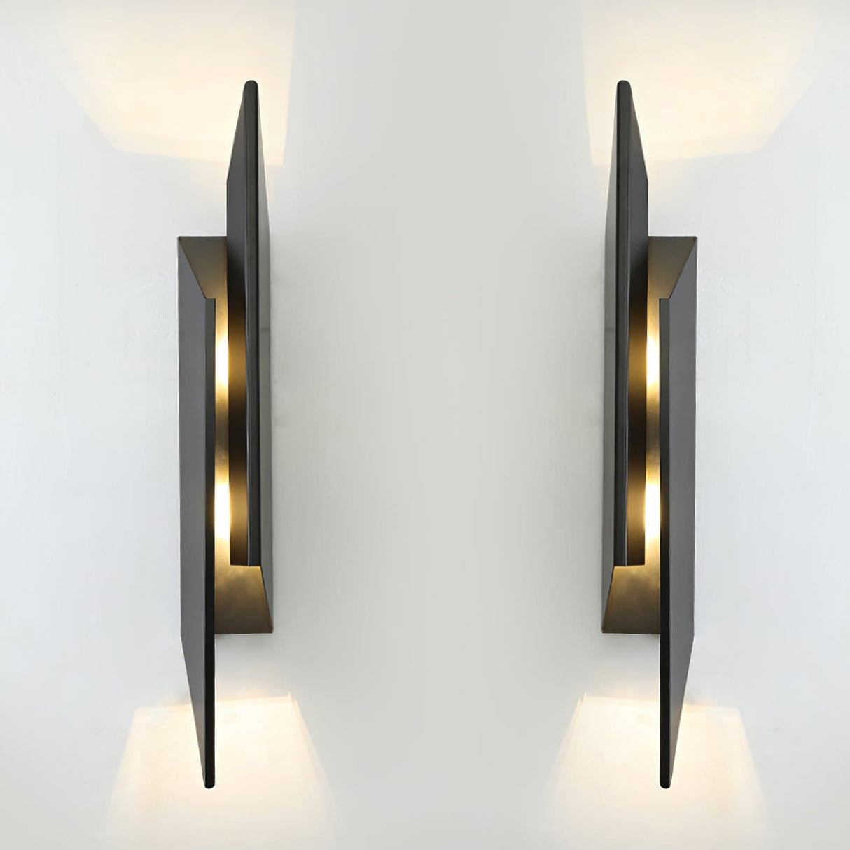 TechBeam – Sleek Modern Wall Light with Advanced Design