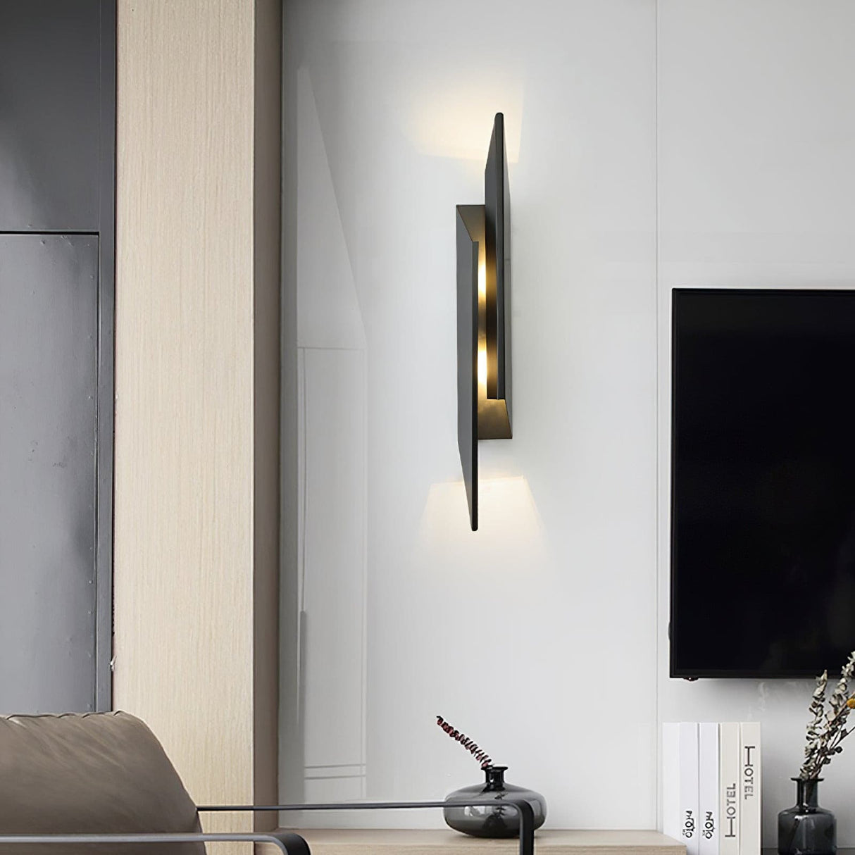 TechBeam – Sleek Modern Wall Light with Advanced Design
