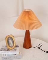 AntiqueRadiance – Elegant Wood and Metal Table Lamp
