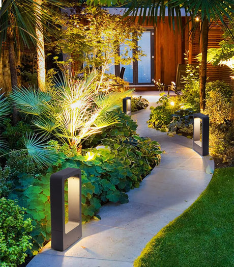 VividBeam - Contemporary Aluminum Floor Lamp