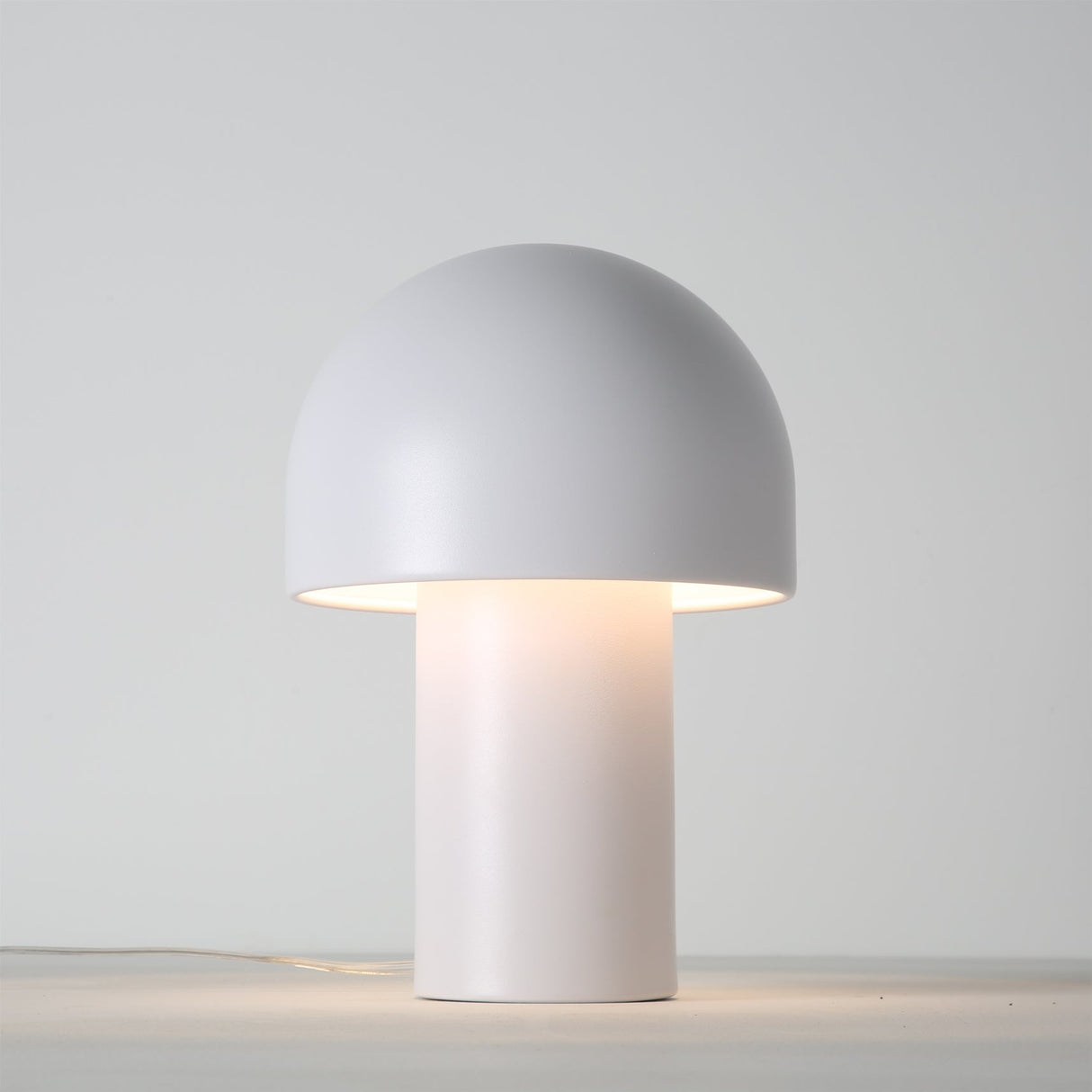SubtleGlow - Elegant Table Lamp with Soft LED Glow