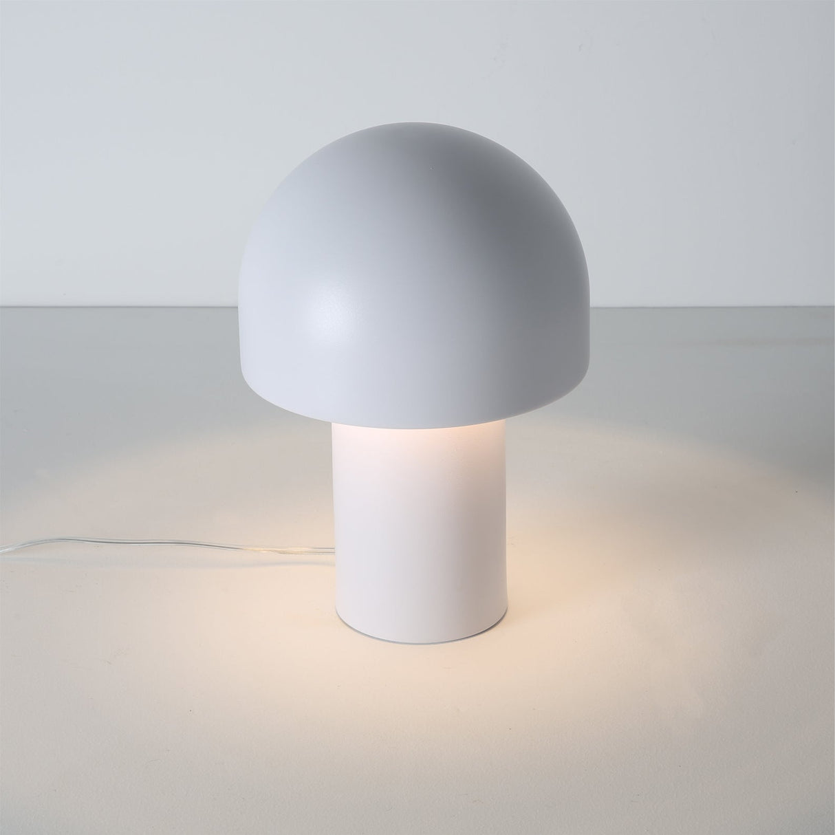 SubtleGlow - Elegant Table Lamp with Soft LED Glow