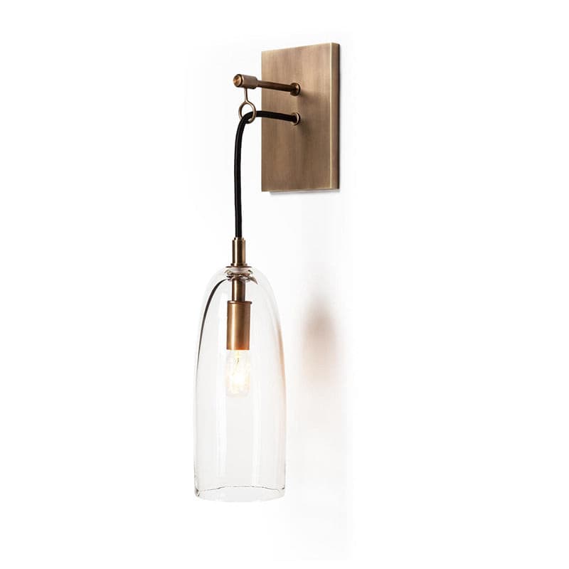 NovaGlow – Refined Gold Wall Lamp for Sophisticated Interiors