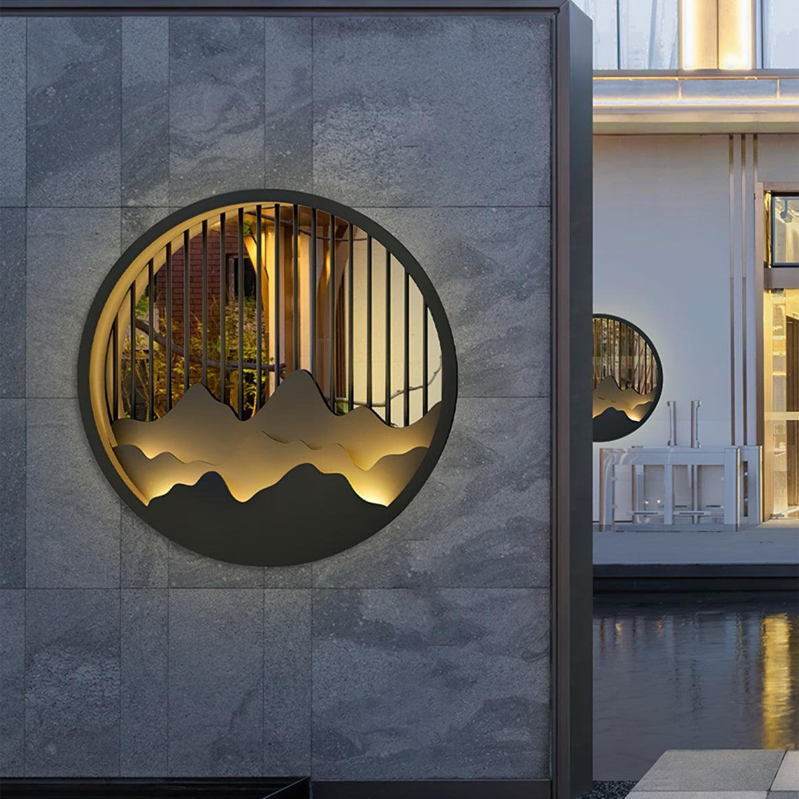 SummitGlow – Elegant Outdoor Wall Lamp