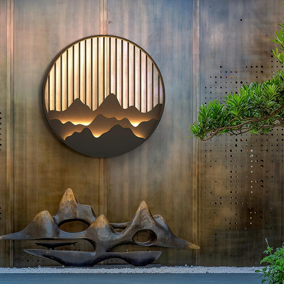 SummitGlow – Elegant Outdoor Wall Lamp