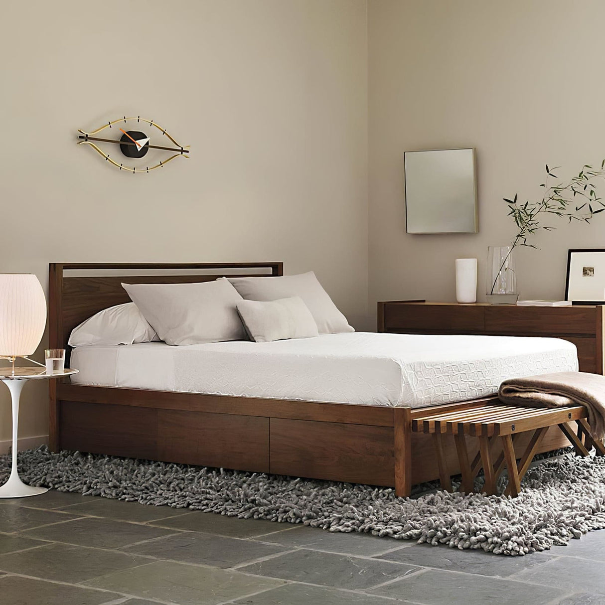 TripodAura - Nelson Lighting