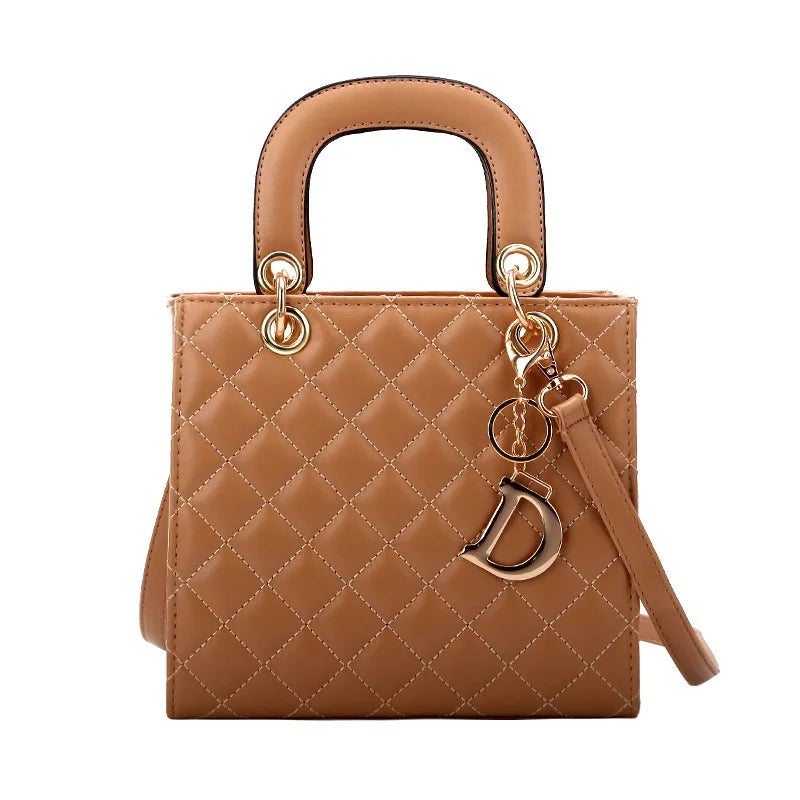 Alessia | Fashion Chain Tote Bag – Luxury Quilted Design | Versatile Shoulder & Crossbody | Trending Handbag for Women