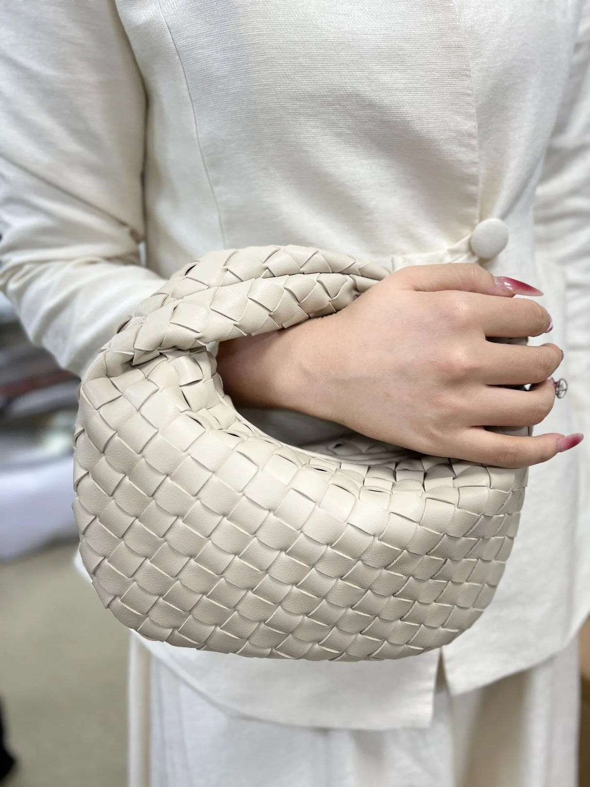 Women's Handbag Braided Design One Size Polyurethane
