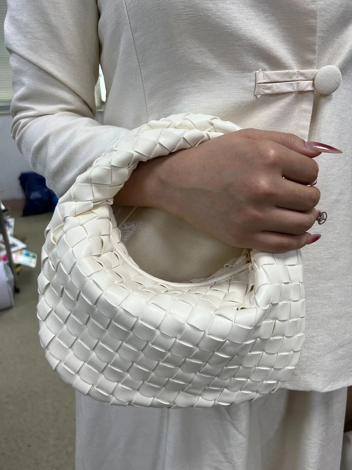 Women's Handbag Braided Design One Size Polyurethane