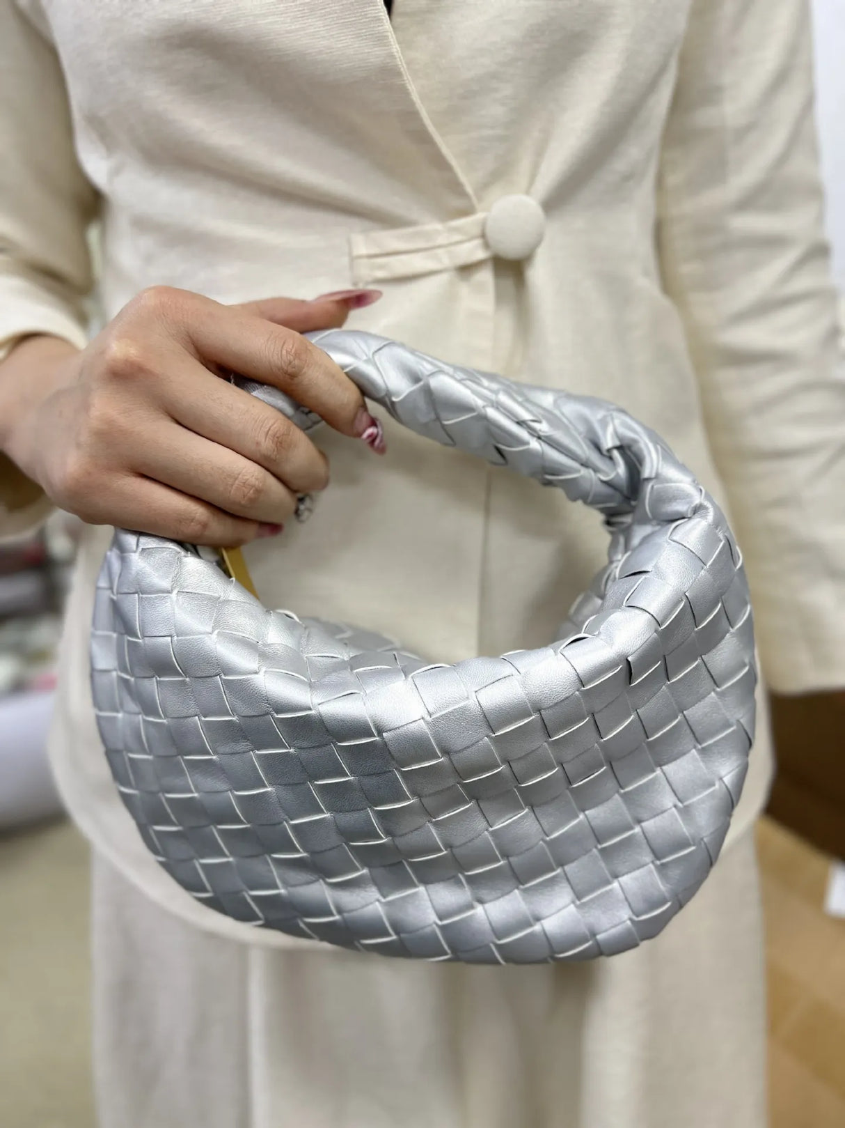 Women's Handbag Braided Design One Size Polyurethane