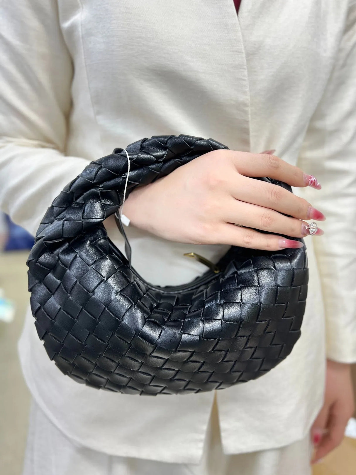 Women's Handbag Braided Design One Size Polyurethane