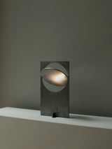 SleekShine - Minimalistische Tafel Lamp met LED Verlichting